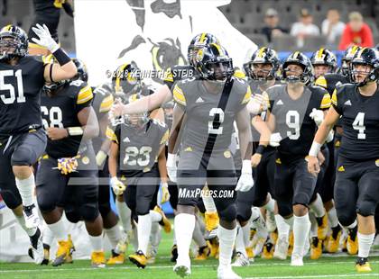 Thumbnail 2 in University Lab vs. St. Thomas More (LHSAA 3A/4A Final)  photogallery.