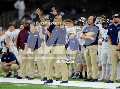 Thumbnail 1 in University Lab vs. St. Thomas More (LHSAA 3A/4A Final)  photogallery.