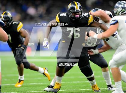 Thumbnail 2 in University Lab vs. St. Thomas More (LHSAA 3A/4A Final)  photogallery.