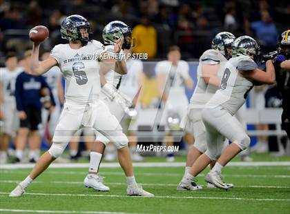 Thumbnail 3 in University Lab vs. St. Thomas More (LHSAA 3A/4A Final)  photogallery.