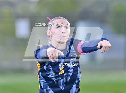 Thumbnail 2 in Delta vs. New Castle (IHSAA 2A Section 24 Final) photogallery.