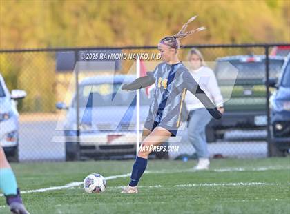 Thumbnail 1 in Delta vs. New Castle (IHSAA 2A Section 24 Final) photogallery.