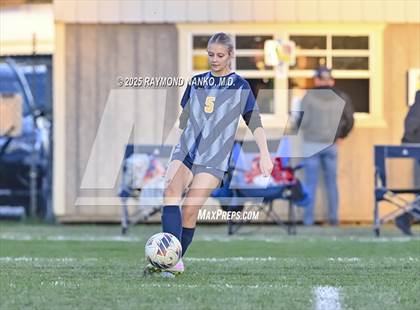 Thumbnail 2 in Delta vs. New Castle (IHSAA 2A Section 24 Final) photogallery.