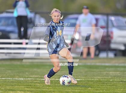 Thumbnail 3 in Delta vs. New Castle (IHSAA 2A Section 24 Final) photogallery.