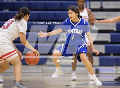 Thumbnail 2 in Central @ Montgomery (37th Annual Aztec Holiday Classic) photogallery.