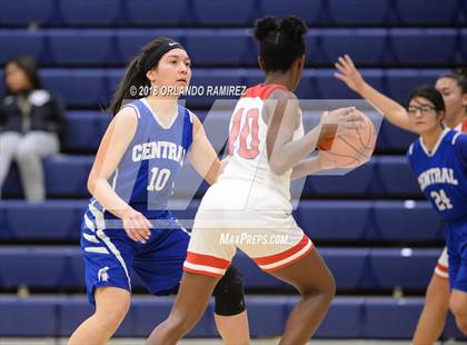 Thumbnail 2 in Central @ Montgomery (37th Annual Aztec Holiday Classic) photogallery.