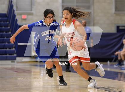 Thumbnail 2 in Central @ Montgomery (37th Annual Aztec Holiday Classic) photogallery.