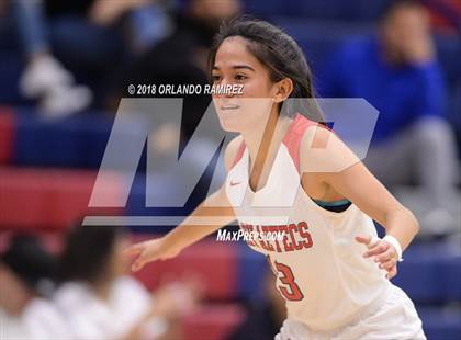 Thumbnail 2 in Central @ Montgomery (37th Annual Aztec Holiday Classic) photogallery.