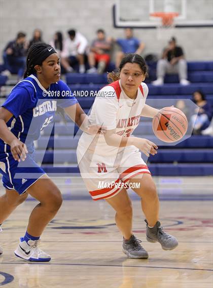 Thumbnail 2 in Central @ Montgomery (37th Annual Aztec Holiday Classic) photogallery.