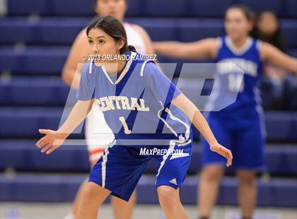 Thumbnail 1 in Central @ Montgomery (37th Annual Aztec Holiday Classic) photogallery.