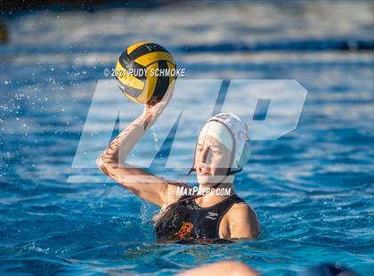 Thumbnail 2 in Point Loma vs. La Costa Canyon photogallery.