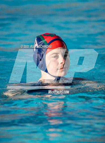 Thumbnail 2 in Point Loma vs. La Costa Canyon photogallery.