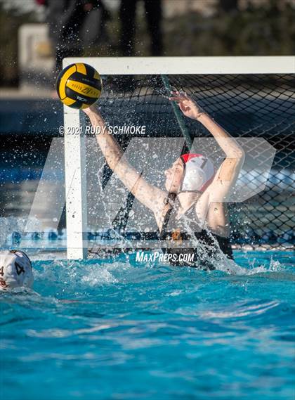 Thumbnail 2 in Point Loma vs. La Costa Canyon photogallery.