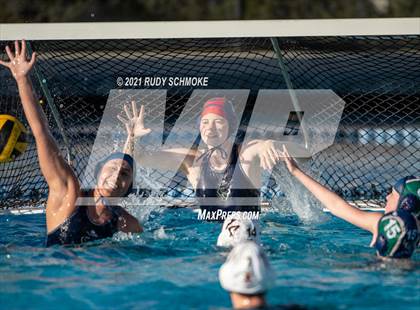 Thumbnail 2 in Point Loma vs. La Costa Canyon photogallery.