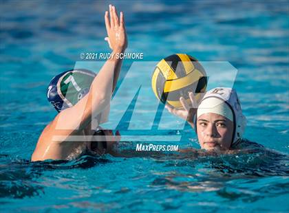 Thumbnail 2 in Point Loma vs. La Costa Canyon photogallery.