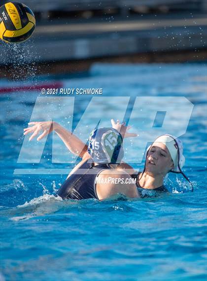 Thumbnail 2 in Point Loma vs. La Costa Canyon photogallery.
