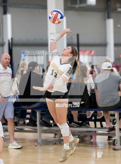 Thumbnail 1 in Rancho vs Saguaro (Nike Tournament of Champions – Southwest) photogallery.