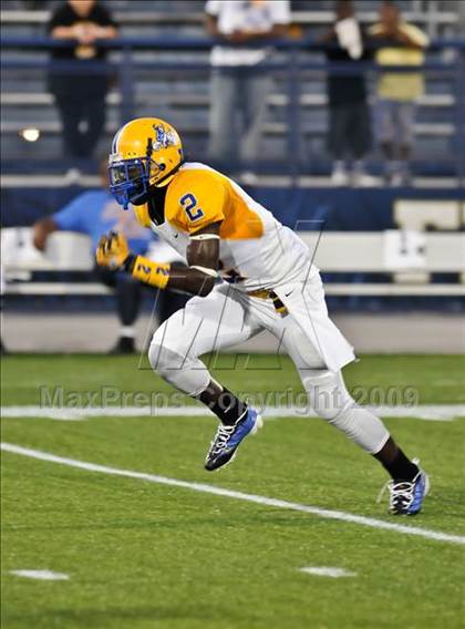 Thumbnail 2 in Northwestern @ Central (5 Days 2 Friday) photogallery.