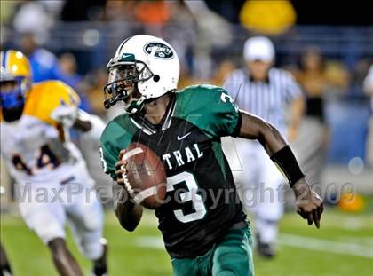 Thumbnail 2 in Northwestern @ Central (5 Days 2 Friday) photogallery.