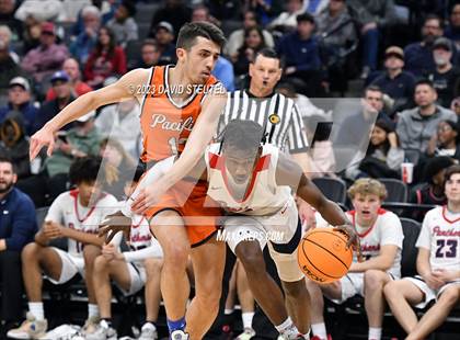 Thumbnail 3 in Pacifica Christian/Orange County vs. San Joaquin Memorial (CIF State D2 Final) photogallery.