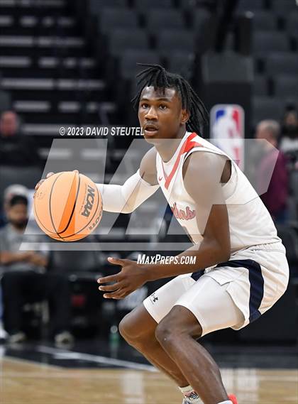 Thumbnail 2 in Pacifica Christian/Orange County vs. San Joaquin Memorial (CIF State D2 Final) photogallery.