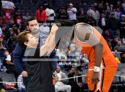 Thumbnail 2 in Pacifica Christian/Orange County vs. San Joaquin Memorial (CIF State D2 Final) photogallery.