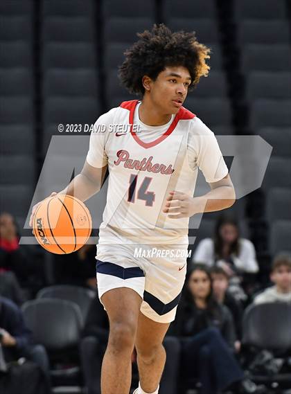 Thumbnail 2 in Pacifica Christian/Orange County vs. San Joaquin Memorial (CIF State D2 Final) photogallery.