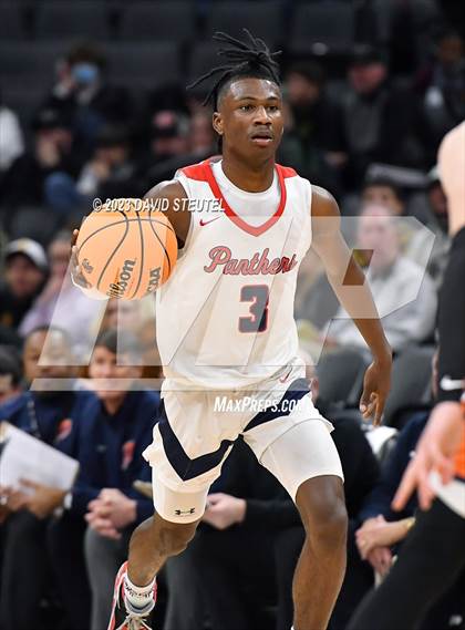 Thumbnail 2 in Pacifica Christian/Orange County vs. San Joaquin Memorial (CIF State D2 Final) photogallery.