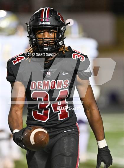 Thumbnail 1 in Cartersville @ Warner Robins (GHSA 5A Semifinal) photogallery.
