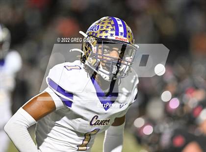 Thumbnail 2 in Cartersville @ Warner Robins (GHSA 5A Semifinal) photogallery.