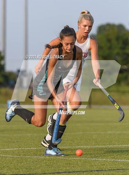 Thumbnail 2 in Hickory @ Princess Anne photogallery.