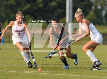 Thumbnail 1 in Hickory @ Princess Anne photogallery.