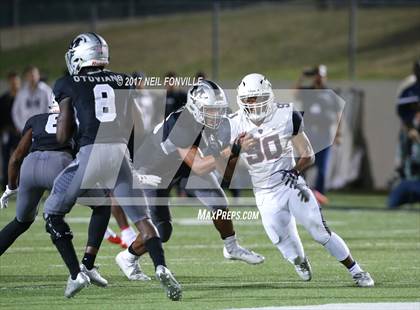 Thumbnail 1 in Allen vs. Martin (UIL 6A Division 1 Region 1 Regional Semifinal) photogallery.