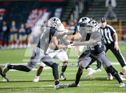 Thumbnail 2 in Allen vs. Martin (UIL 6A Division 1 Region 1 Regional Semifinal) photogallery.