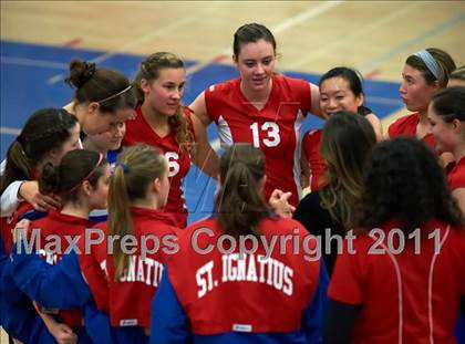 Thumbnail 2 in Sacred Heart Cathedral vs. St. Ignatius (CIF CCS D3 Final) photogallery.