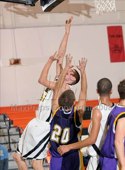 Thumbnail 3 in Rio Linda @ Tokay photogallery.