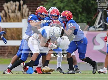 Thumbnail 2 in Steelton-Highspire vs. Jeannette (PIAA 1A State Championship) photogallery.