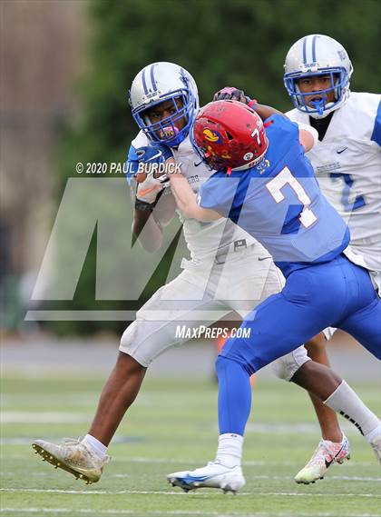 Thumbnail 2 in Steelton-Highspire vs. Jeannette (PIAA 1A State Championship) photogallery.