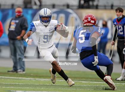 Thumbnail 3 in Steelton-Highspire vs. Jeannette (PIAA 1A State Championship) photogallery.