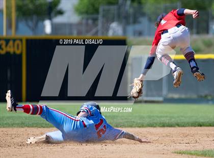 Thumbnail 2 in Heritage vs. Chaparral (CHSAA 5A Quarter-Final ) photogallery.