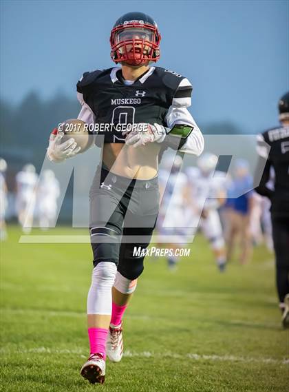 Thumbnail 1 in West @ Muskego photogallery.