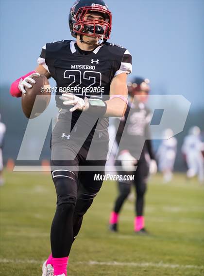 Thumbnail 1 in West @ Muskego photogallery.