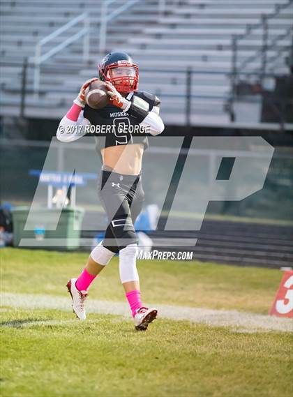 Thumbnail 3 in West @ Muskego photogallery.