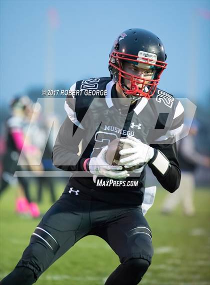 Thumbnail 3 in West @ Muskego photogallery.