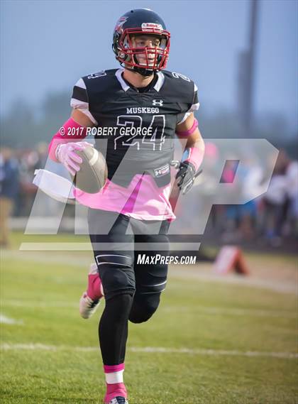Thumbnail 1 in West @ Muskego photogallery.