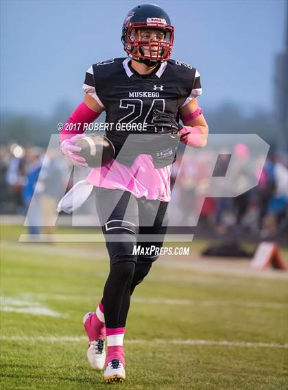 Thumbnail 3 in West @ Muskego photogallery.