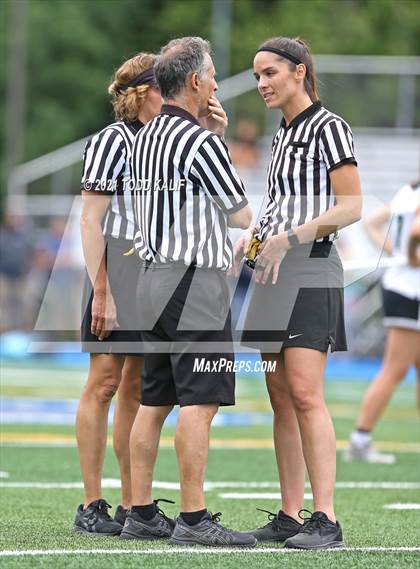 Thumbnail 2 in Joel Barlow vs. Guilford (CIAC Class M Final) photogallery.