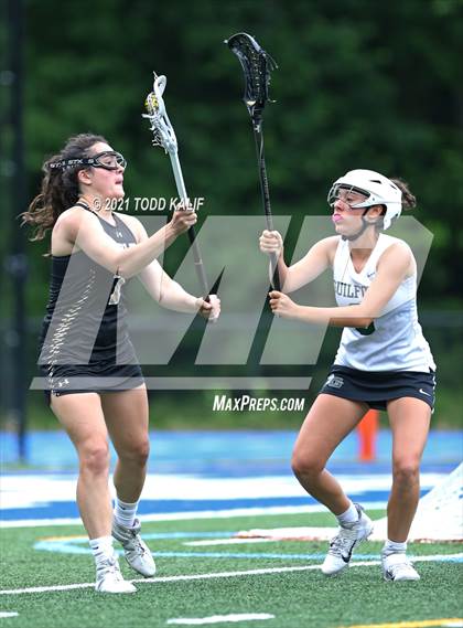 Thumbnail 3 in Joel Barlow vs. Guilford (CIAC Class M Final) photogallery.