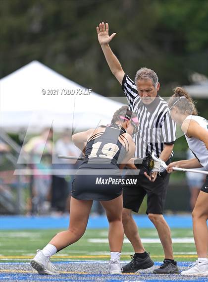 Thumbnail 2 in Joel Barlow vs. Guilford (CIAC Class M Final) photogallery.