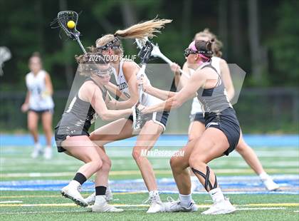Thumbnail 3 in Joel Barlow vs. Guilford (CIAC Class M Final) photogallery.